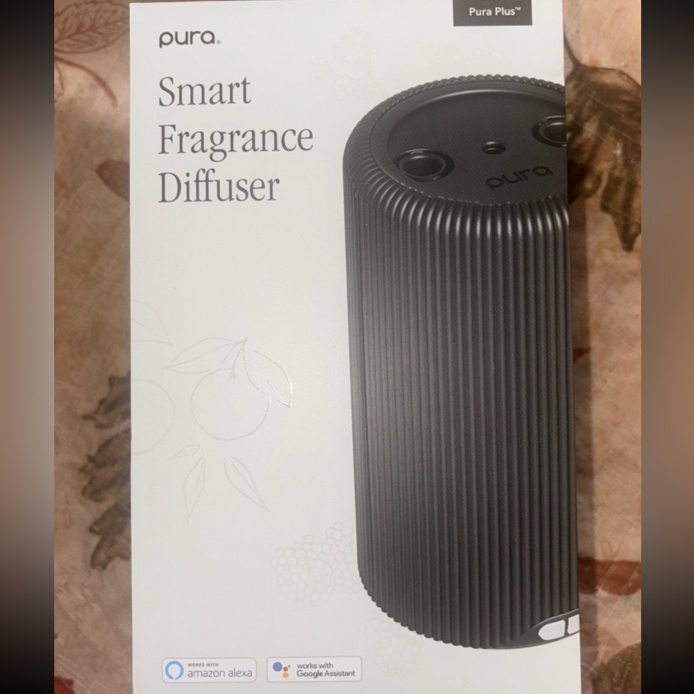 Pura Plus Black Smart Fragrance Diffuser